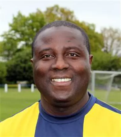 Half bei der SVT-Reserve aus:<br>Mamadou Sabaly. Foto: JSp