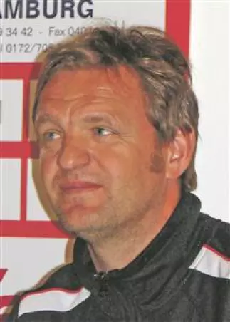 Trainer Thomas Seeliger<br>testet mit Altona bei<br>Holstein Kiel. Foto: JSp