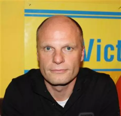 Soll Victoria wieder nach oben:<br>führen: Coach Lutz Göttling.