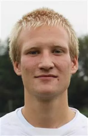 Schoss Tornesch in<bR>Führung: Neuzugang<BR>Kai Fröhlich. Foto: JSp