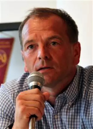 Machte Victorias Aufstieg<br>in die Regionalliga mög-<br>lich: Manager Ronald Lotz.