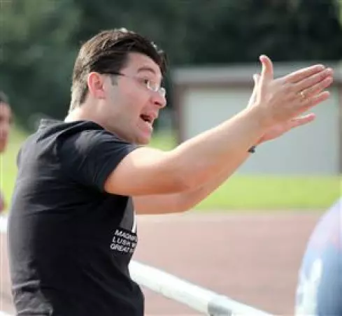 Hakan Harmanci in seinem letzten<br>Spiel als Sportfreunde-Trainer.