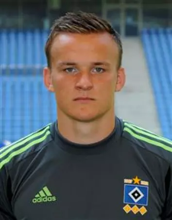 Gab beim frühen 0:1 keine<br>gute Figur ab: Tom Mickel,<br>Torwart der HSV-Reserve.
