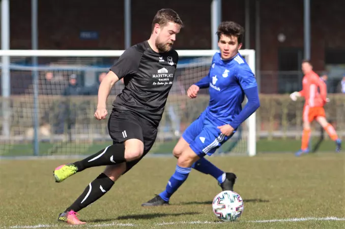 Oberliga-Abstiegsrunde: Polzin schneller, als die Polizei erlaubt