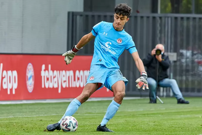 Regionalliga: Teutonia 05 holt Torwart-Talent