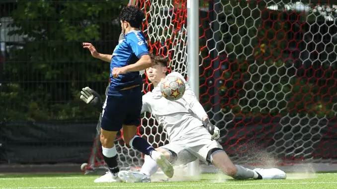 Regionalliga: FC Teutonia 05 holt Torwart-Talent