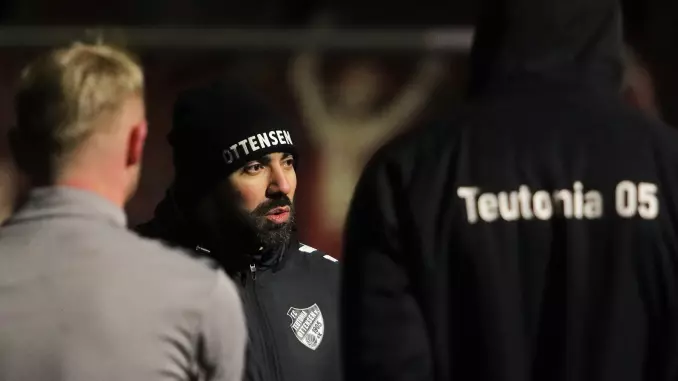 Regionalliga: Teutonia 05 ohne Trainer Nabil Toumi