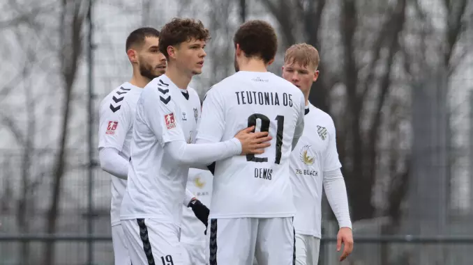 Aktuell: Kein Verzicht: Teutonia 05 plant für die Oberliga!