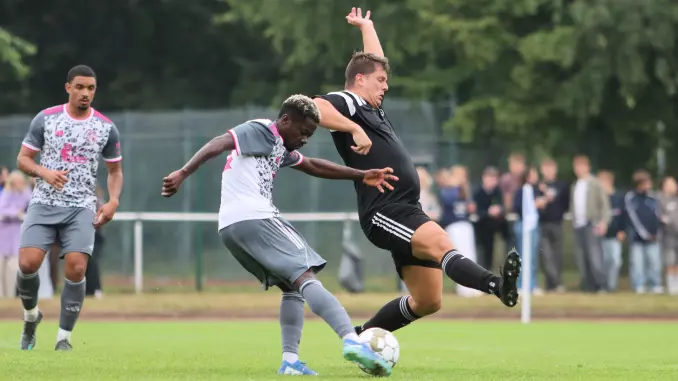 Raiba-Cup: Klarer Sieg und Doppel-Rot nach dem Abpfiff