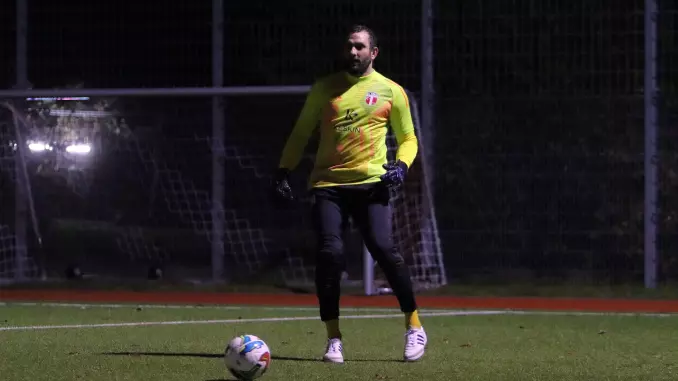 Oberliga: Tobias Braun hilft bei Dassendorf aus