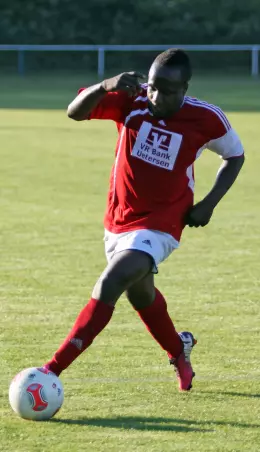 Spielte stark gegen<br>Kummerfeld: Der<br>Uetersener Stürmer<br>Yannik Kouassi.