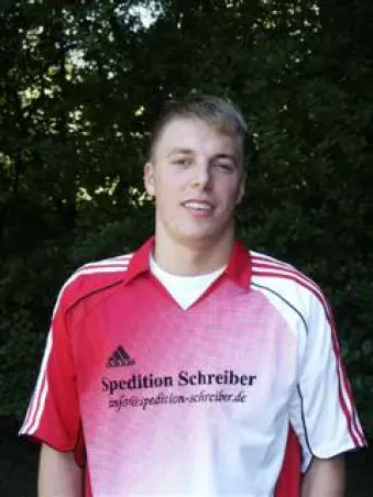 Sein Tor zum 1:1 bescherte<br>den Osdorfern erst die<br>Verlängerung: Jannik Zorzi