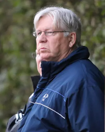 Gastiert mit Halstenbek-Rellingen am Freitagabend<br>am Heubergredder: Trainer Thomas Bliemeister.