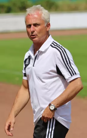 Herbstmeister mit Rantzau: Trainer Bernd Ruhser
