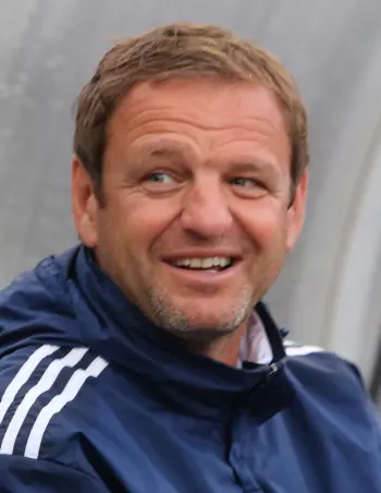 Eintracht-Trainer Thomas Seeliger ist mit seinem Team<br>klarer Favorit gegen Schilksee.
