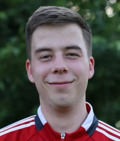 Hatte am Dienstagabend siebenmal das Nachsehen: Niklas<br>Gibb, Torwart der Holmer Reserve.