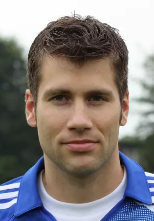 FCU-Stürmer Sebastian Hammer, in der letzten<br>Saison noch für den SC Pinneberg am Ball,<br>gastiert nun bei seinem Ex-Klub.