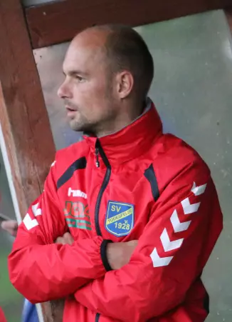 War trotz Heimpleite nicht unzufrieden: SVT-<br>Trainer Sascha Sievers.