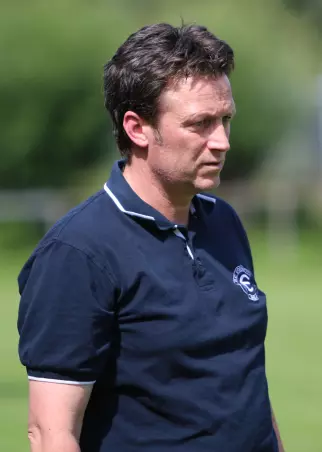 Bleibt mit seinem Team in der Kreisliga: Frank<br>Bestmann, Coach der bisherigen Dritten und<br>zukünftigen Zweiten SCE-Mannschaft.