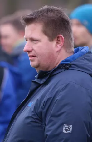 Auf der Suche nach einem Co-Trainer: Mario<br>Wunderlich, Coach der Appener Reserve.
