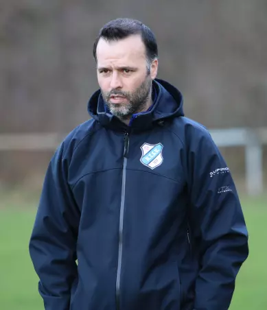 NTSV-Trainer Ali Farhadi