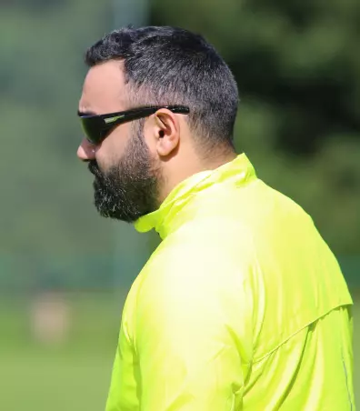 Sportfreunde-Coach Cemal Imre kann sich über sieben<br>Zugänge freuen.