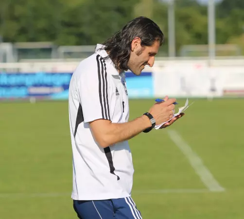 Nur noch bis zum Saisonende 96-Coach: Selcuk Turan.