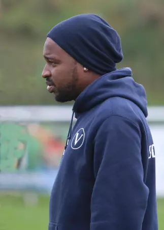 Gastiert im Viertelfinale in Meiendorf: Gody<br>Hoedoafia, Trainer des SC Victoria II.