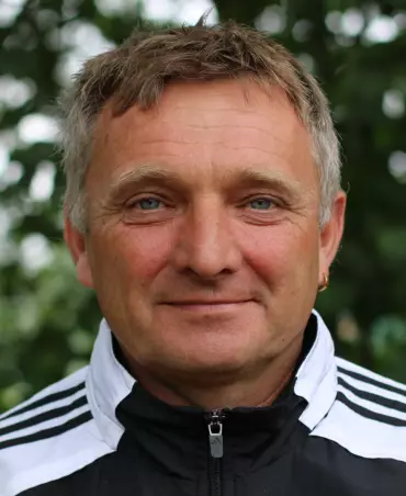 Freute sich über einen Kantersieg und die Konditionsstärke<br>seines Teams: Frank Rockel, Trainer von Heidgraben III.