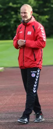 Trifft am Freitagabend auf<br>Seestermühe: SCE-<br>Coach Sven Hammann.