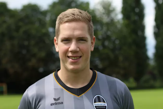 Traf am Donnerstagabend doppelt: Marvin Schramm von Rasensport Uetersen.