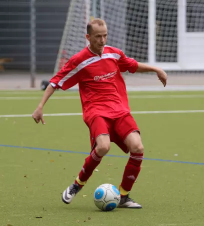 Schaffen Patrick Rauschenbach und der TuS Osdorf III den<br>Einzug in die Dritte Pokal-Runde?