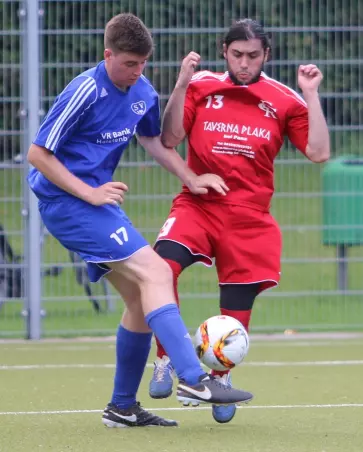 Paul Steinert (HR II, links) gegen Hakan Celik (Roland).