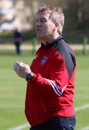 Ist nicht mehr Trainer bei Eutin 08: Hans-<br>Friedrich Brunner.