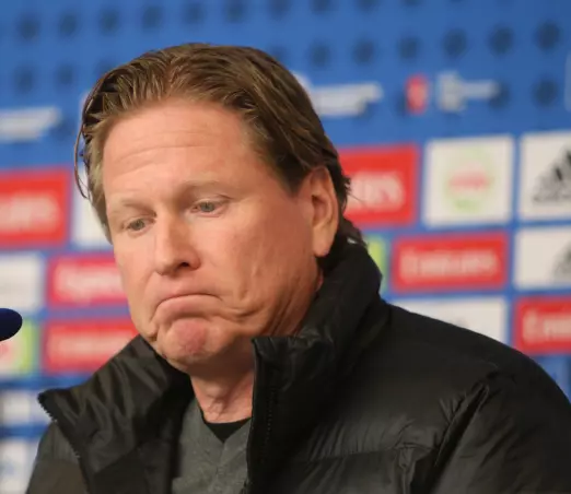Markus Gisdol auf seiner letzten Pressekonferenz als HSV-Trainer.