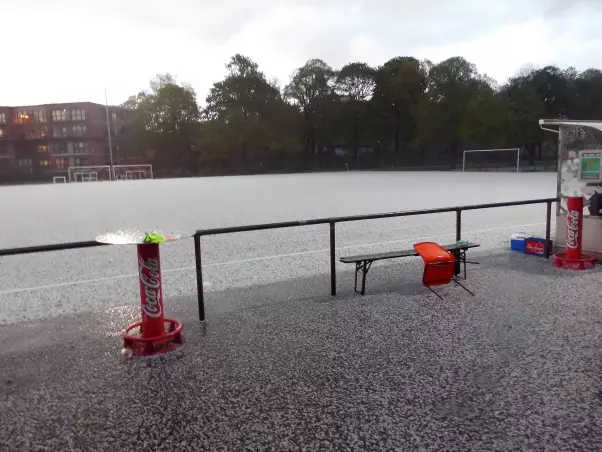 Hagel satt an der Sternschanze
