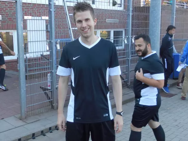 Umsichtig und souverän: Referee Max Beyer