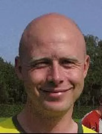 Ist beim SVE-Cup dabei:<br>Marc Zippel, Trainer des<br>SC Teutonia 10