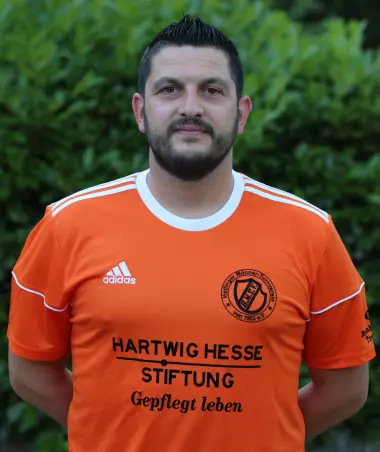 Musste dreimal hinter sich greifen: Der Hetlinger Liga-<br>Keeper Daniel Kleinwort, der im Tor der Reserve aushalf.