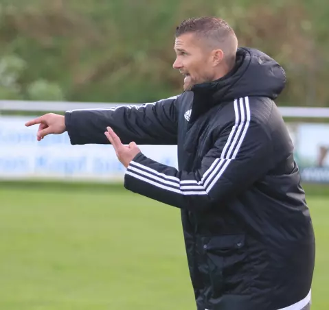 FCE-Coach Dennis Usadel ist beim „Nordsport-Cup“ in der Rolle des Gastgebers.