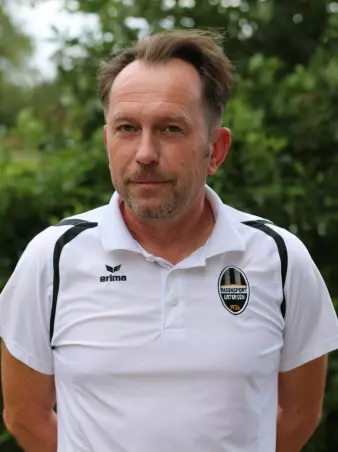 Michael Schiopmann, Trainer der Rasensport-Dritten,<br>freut sich auf das Heim-Turnier.