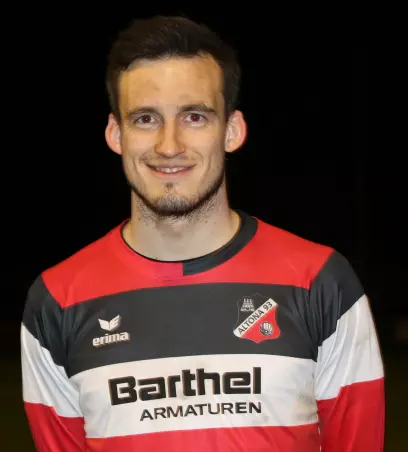 Matthias Ribeau, Trainer der 93-Reserve, hofft am Freitagabend<br>auf den nächsten Heimsieg.
