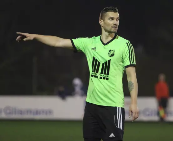 Gibt beim FCE weiter die Richtung vor: Spielertrainer Dennis Usadel.