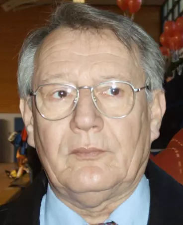 Will Trainer Bettin zu Einigkeit<br>lotsen: Berater Heinz Busse