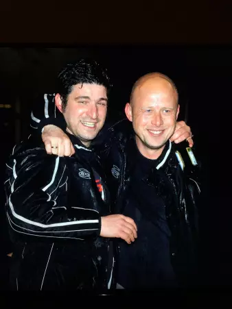 Bleiben Ellas-Trainer: Theodoros Ourgantzidis (links)<br>und Marc Zippel, hier bei einer Feier in früheren,<br>gemeinsamen Zeiten.