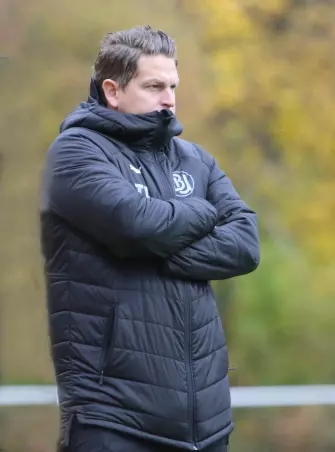 Steht mit seinen Barmbekern im Halbfinale: Trainer<br>Marco Stier.