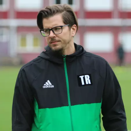 Trainer Daniel Andrade-Granados nimmt mit dem SV Nettelnburg-Allermöhe am SCVM-Turnier teil.