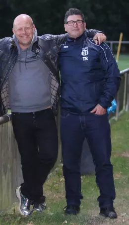 Ziemlich beste Freunde: Marc Zippel<br>(links) und Theodoros Ourgantzidis<br>verabschieden sich mit dem Ende dieser<br>Saison von Ellas.