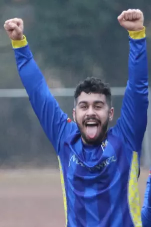 Jubelt ab sofort nicht mehr im SVW-Trikot:<br>Faraz Djafarbegloo