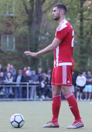 Steht bis 2023 bei Eintracht Norderstedt im Wort:<br>Verteidiger Hamajak Bojadgian.